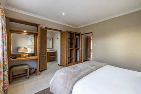 Single-Volume Family Units | 6 Sleeper | Misty Mountain