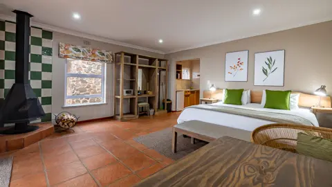 Studio Units | 2 Sleeper | Misty Mountain